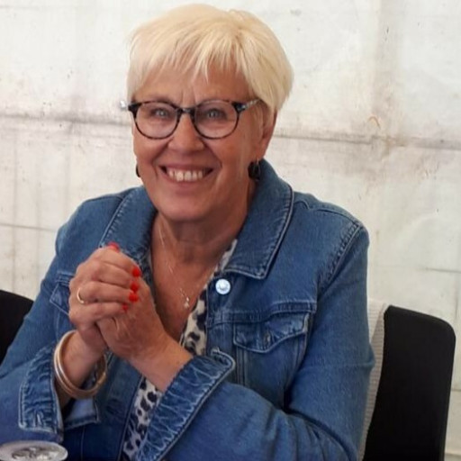 Annick François